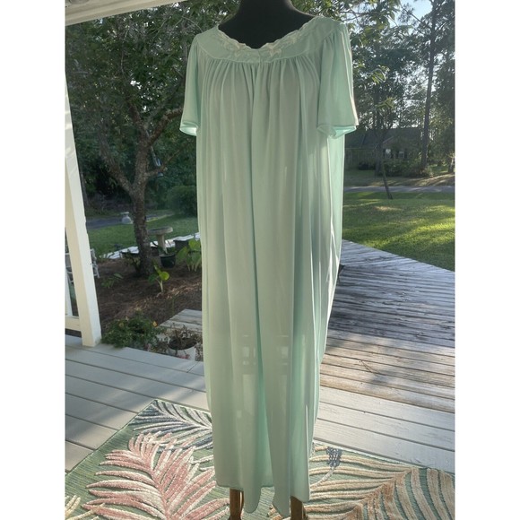 Miss Elaine Classics Blue Embroidered Flutter Sleeve L Gown Style 50809 - Picture 8 of 9